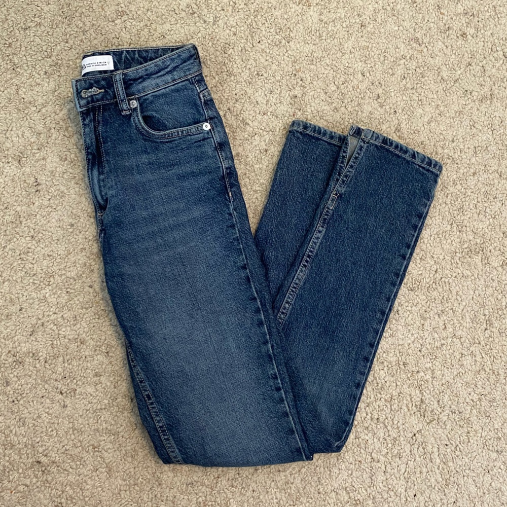 NWOT Zara Medium-Wash Jeans